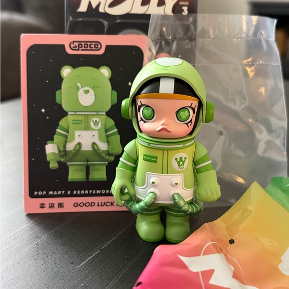 POP MART Other - Space Molly “Good Luck Bear” Series 3